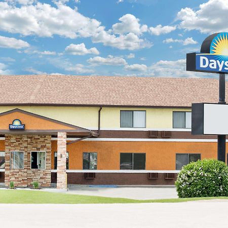 Days Inn By Wyndham York Eksteriør billede